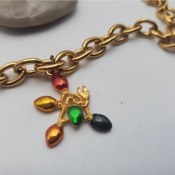 Christmas lights holiday charm bracelet - Picture 3 of 3